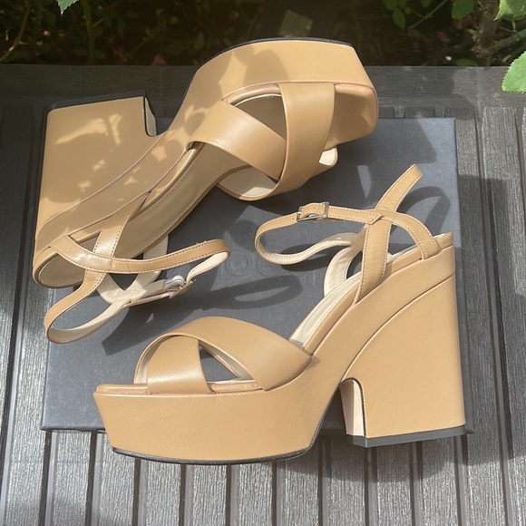 Theory - Platform Wedge Sandal in Leather - Dark Nude Size: 10 - Picture 7 of 16